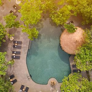Éteka Slow Beach Hotel